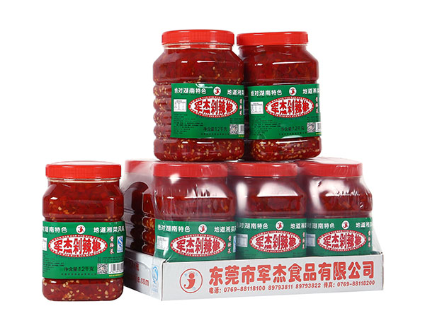 辣椒醬生產(chǎn)廠(chǎng)家教你如何選購(gòu)優(yōu)質(zhì)辣椒醬